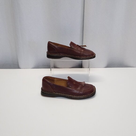 Born MR 1 J Womens Leather Loafers US 8M EUR 39W Style B-6203 Brown Handcrafted - Picture 1 of 7